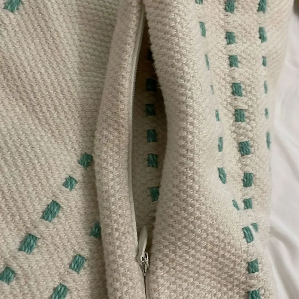 Lauren Ralph Lauren White Cotton Lumbar Pillow Cover 14x25 Blue Green Accents